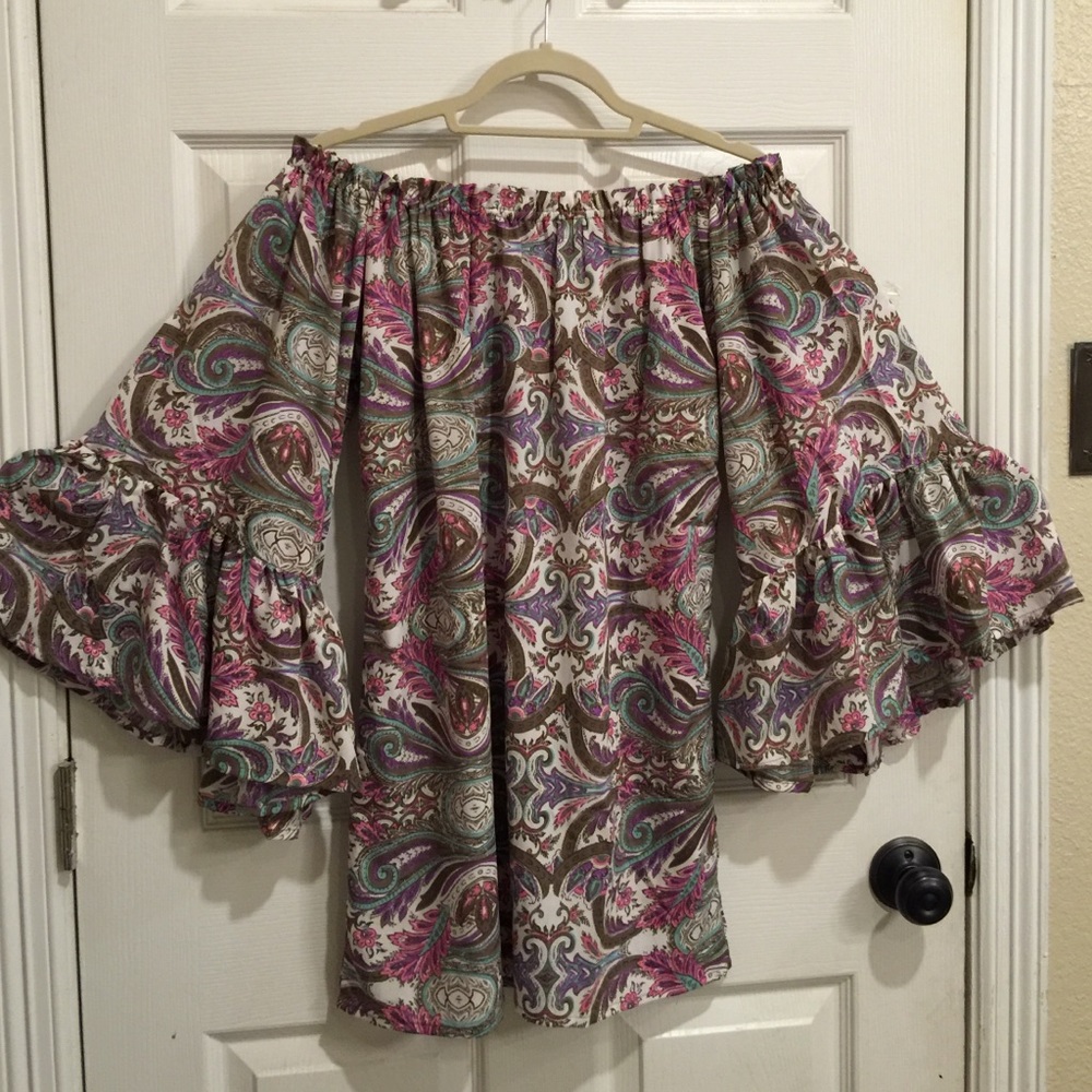 Elan Dress Can Be Worn Off Shoulder Size Medium